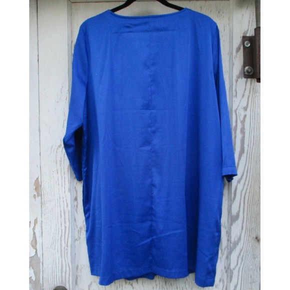 Joan Rivers Tunic Top Womens Size 1X Royal Blue Button Detail Pockets 3/4 Sleeve - Picture 3 of 10